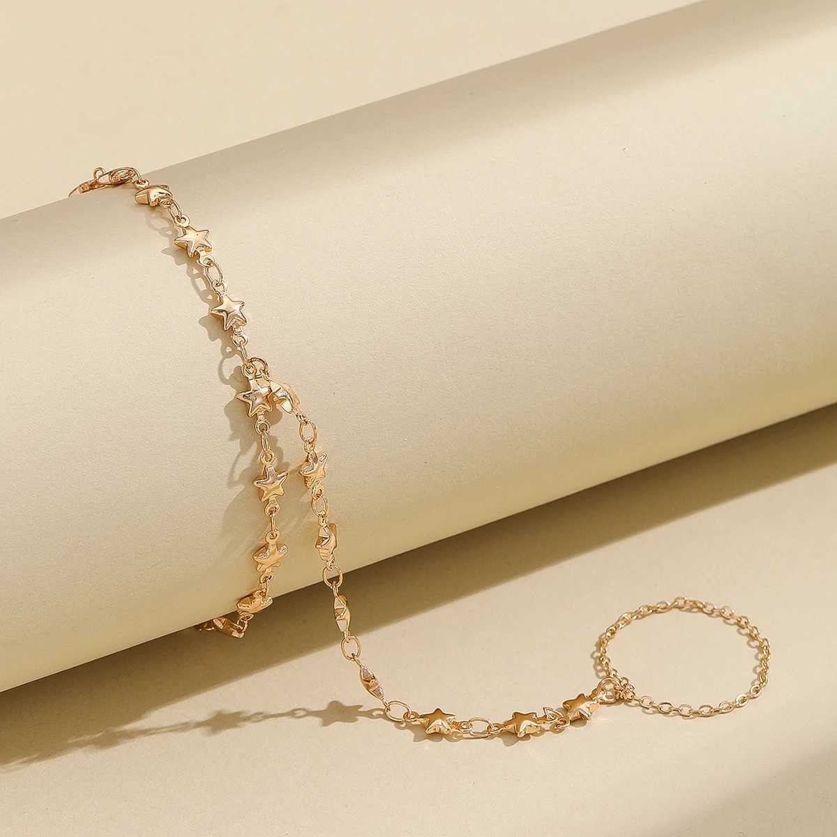 Exquisite Star Wrist Bracelet Bohemia Bracelet for Women Tassel Chain Charms Finger Ring La Tren Aesthetic Jewelry Set GiftXJ250904