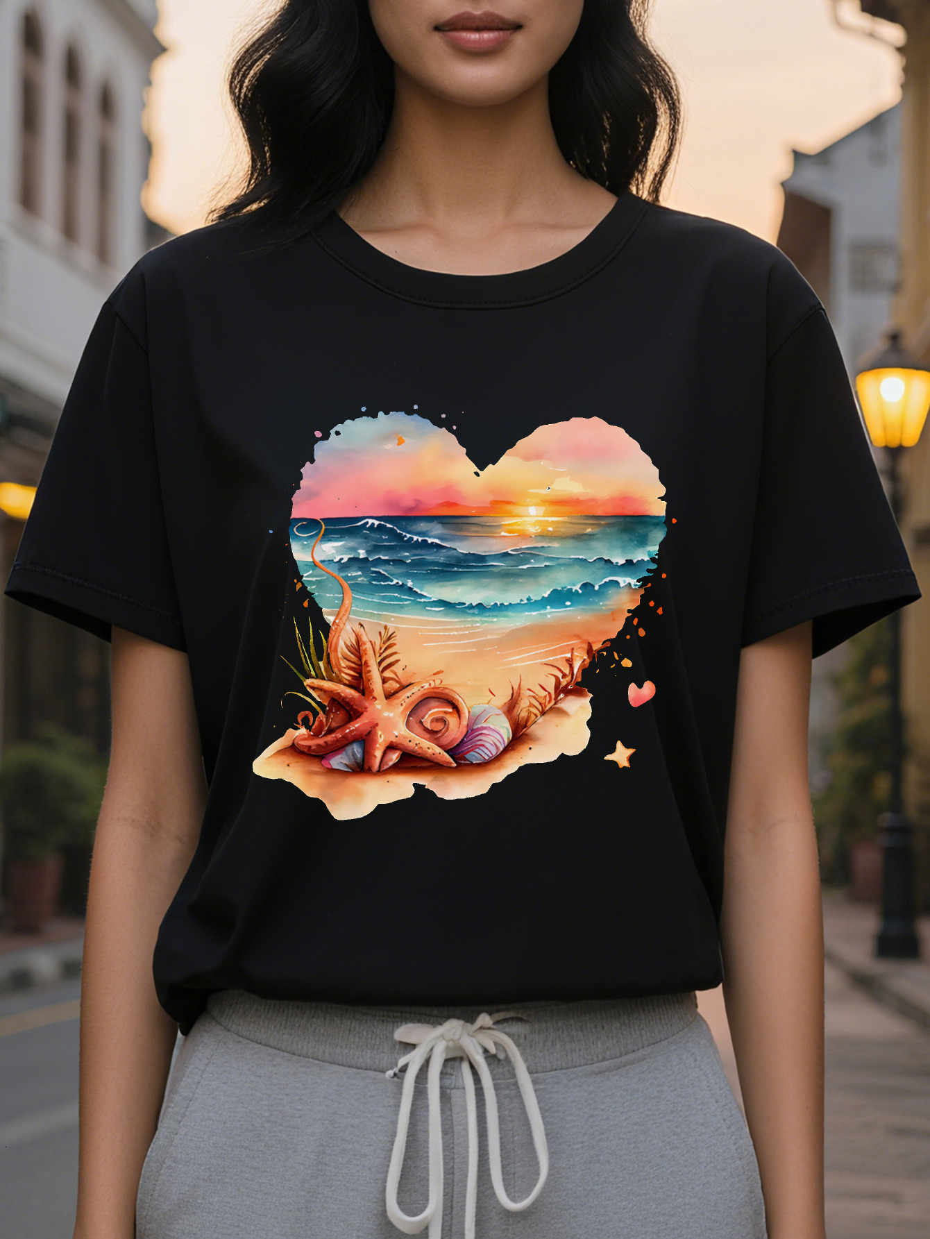 Beach Heart Shaped Short Sleeved T Shirt Ladies Round Neck Casual Top Suitable for Spring and Summer