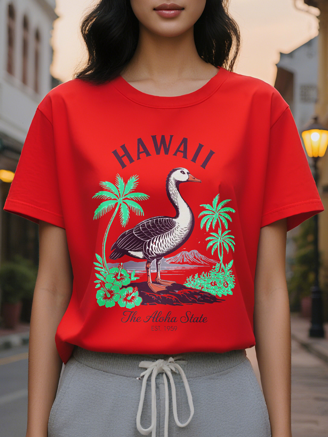 Women's Tropical T-Shirt White Short Sleeve Top with Hawaii Aloha State Design Lightweight Summer Vacation Shirt