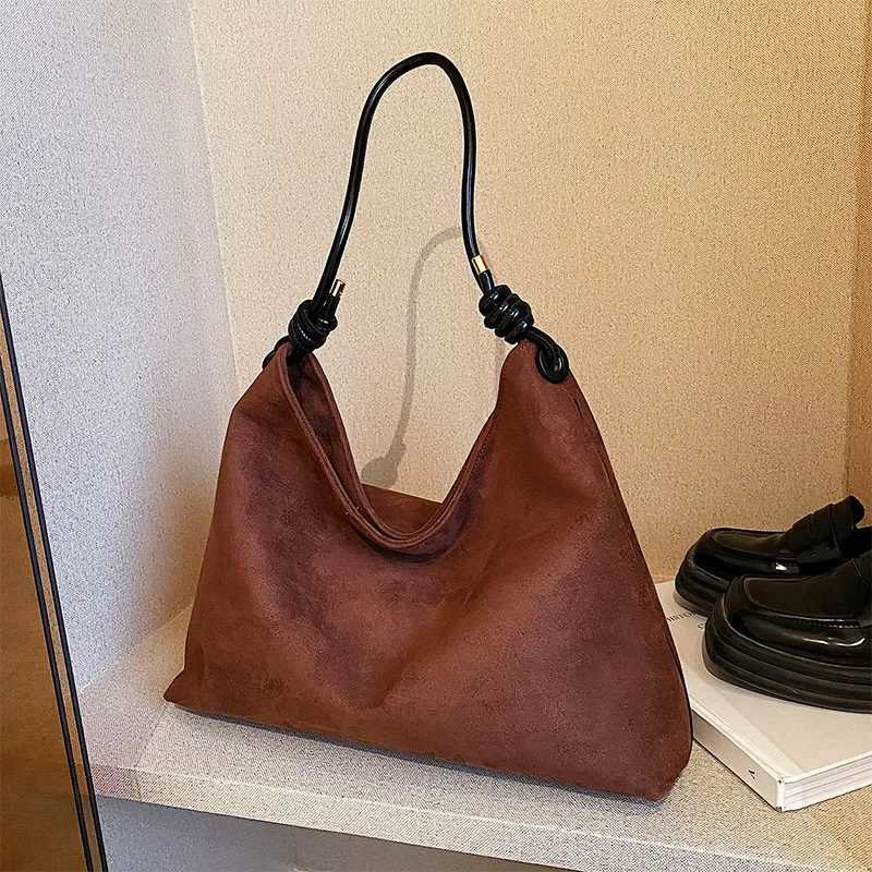 Vintage Scrub Leather women handbag large Capacity Winter new design female Hobos Shoulder bags ladies Faux Suede big tote Z250903