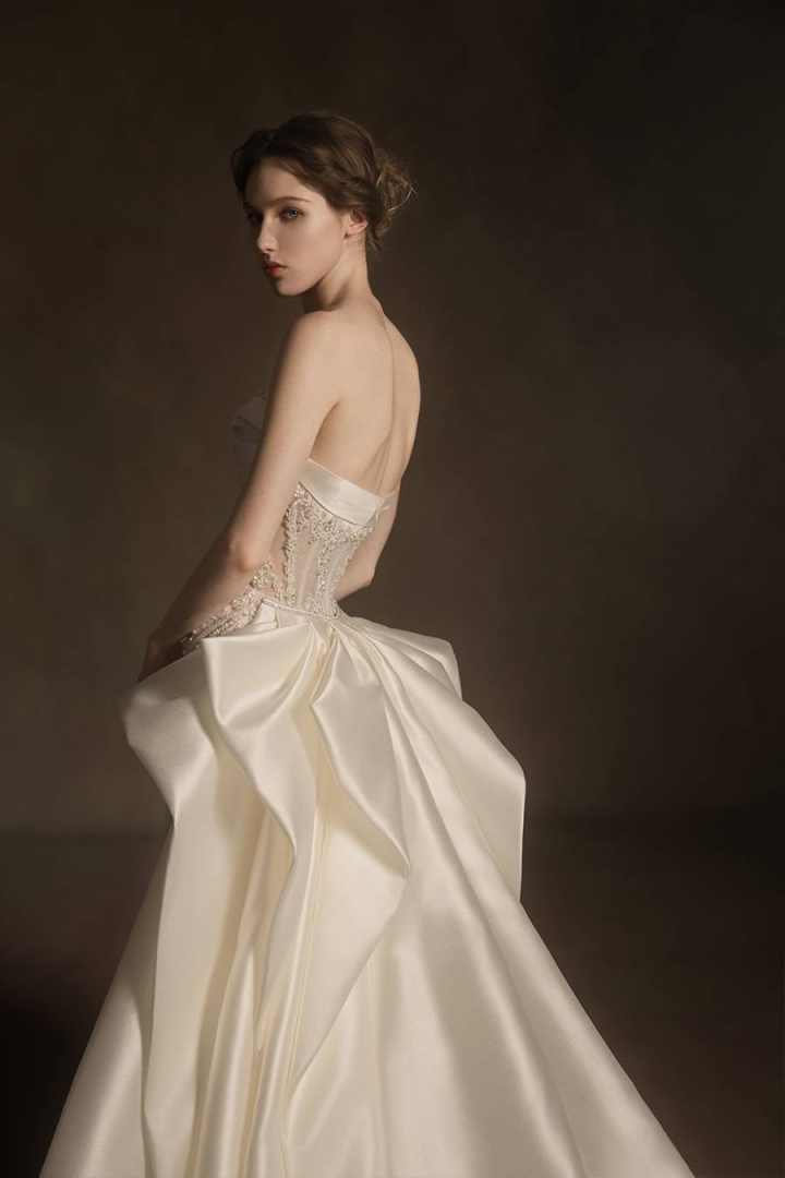 Graceful Sequins Wedding Dresses Crystal Pearls Mermaid Bridal Gowns with Cape Customized Bride Dress Vestidos De Novia