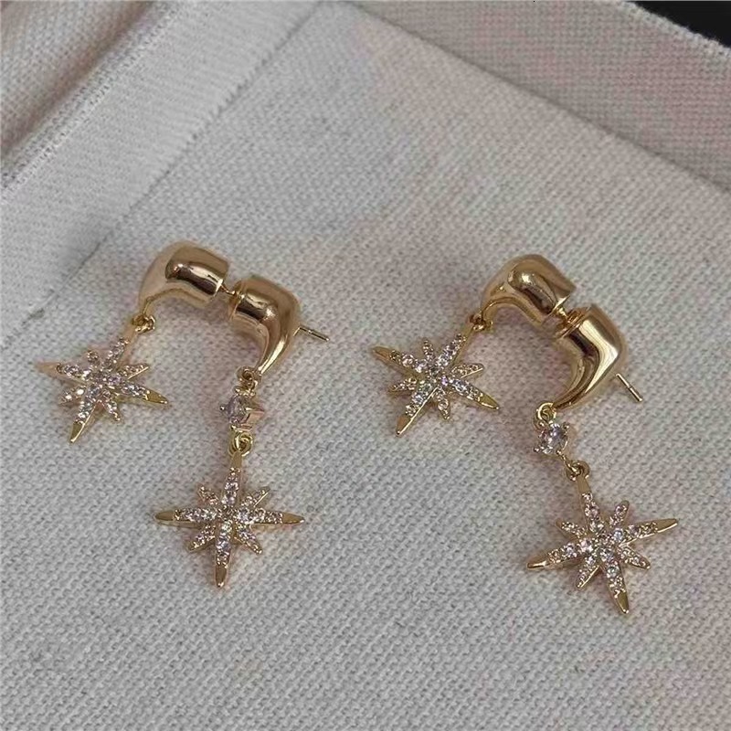 A Dual-wear Light Luxury Sweet Micro-inlaid Star Designer Luxury Free Shipping Earrings Niche Design Simple Exquisite Fashion High-end Sense Ear Jewel
