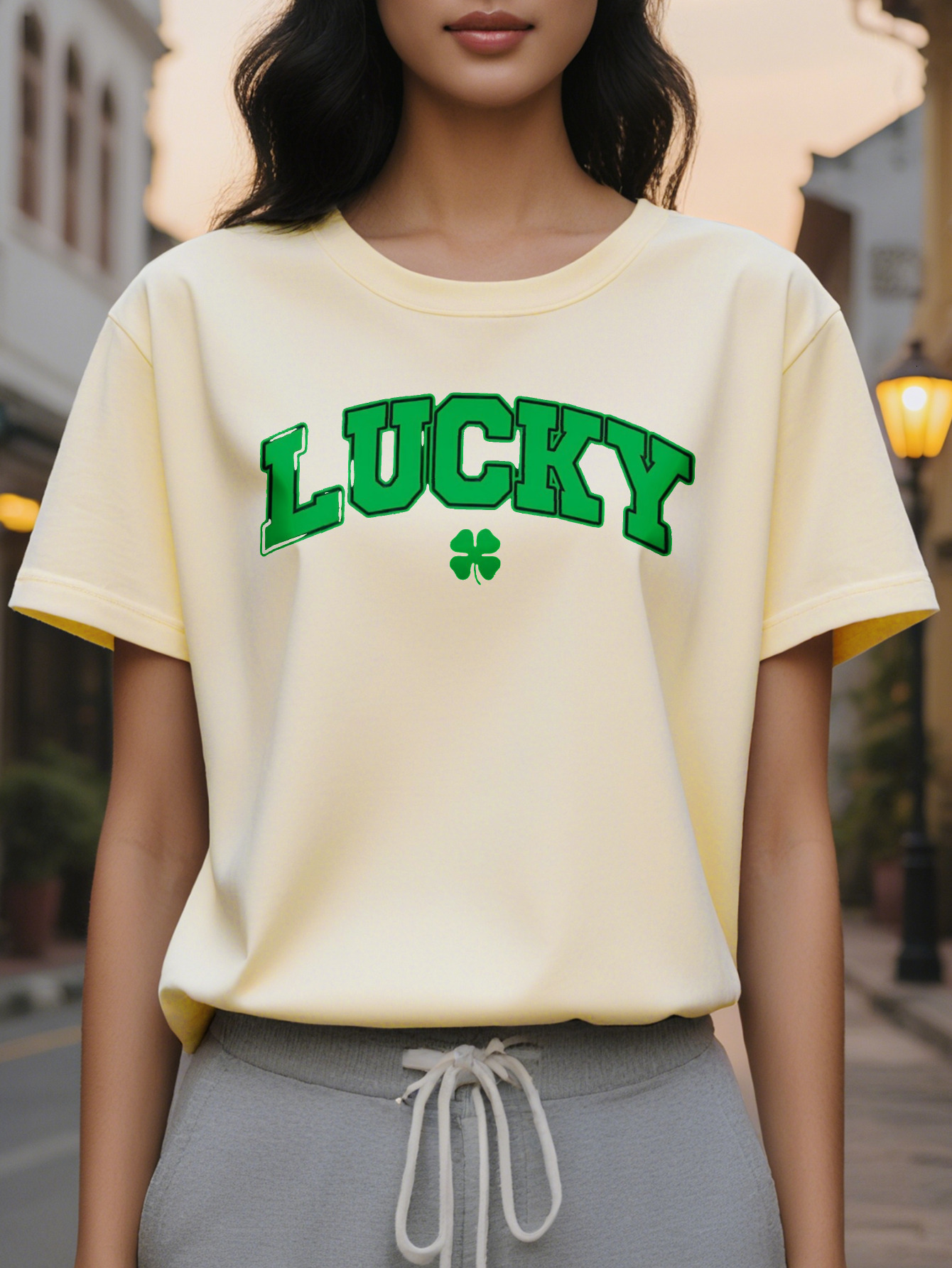 Women's Lucky Four Leaf Clover Print T-Shirt St. Patrick's Day Casual Crewneck Top Cotton Knitted Fabric