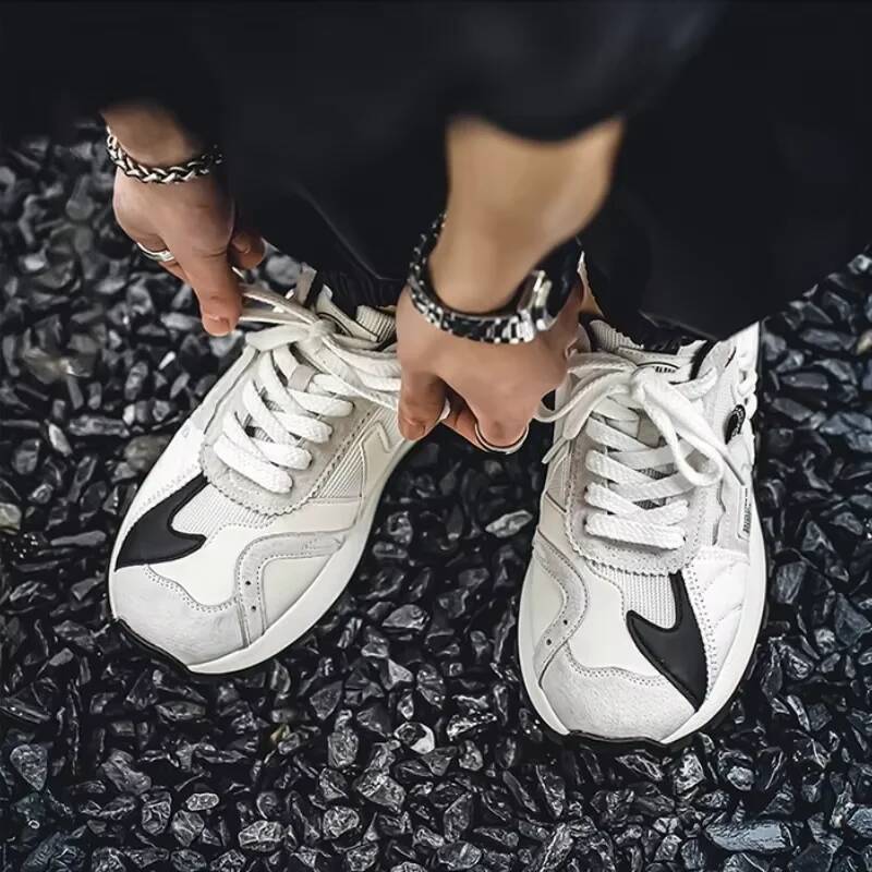 Trendy Men's Casual Running 2025 New Quality Fashion Sneakers for Mens Mesh Outdoor Tennis Training Shoes Tenis Masculino ddmysaturn