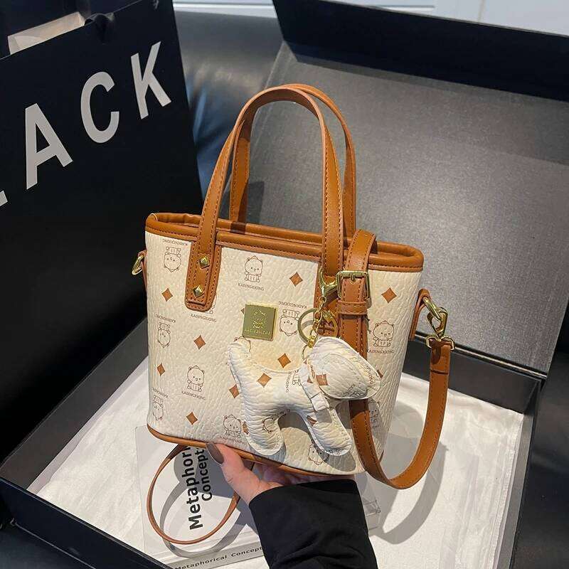 Elegant Paris Fashion Handbag Designer Classic For Women Tote Large Capacity Casual Messenger