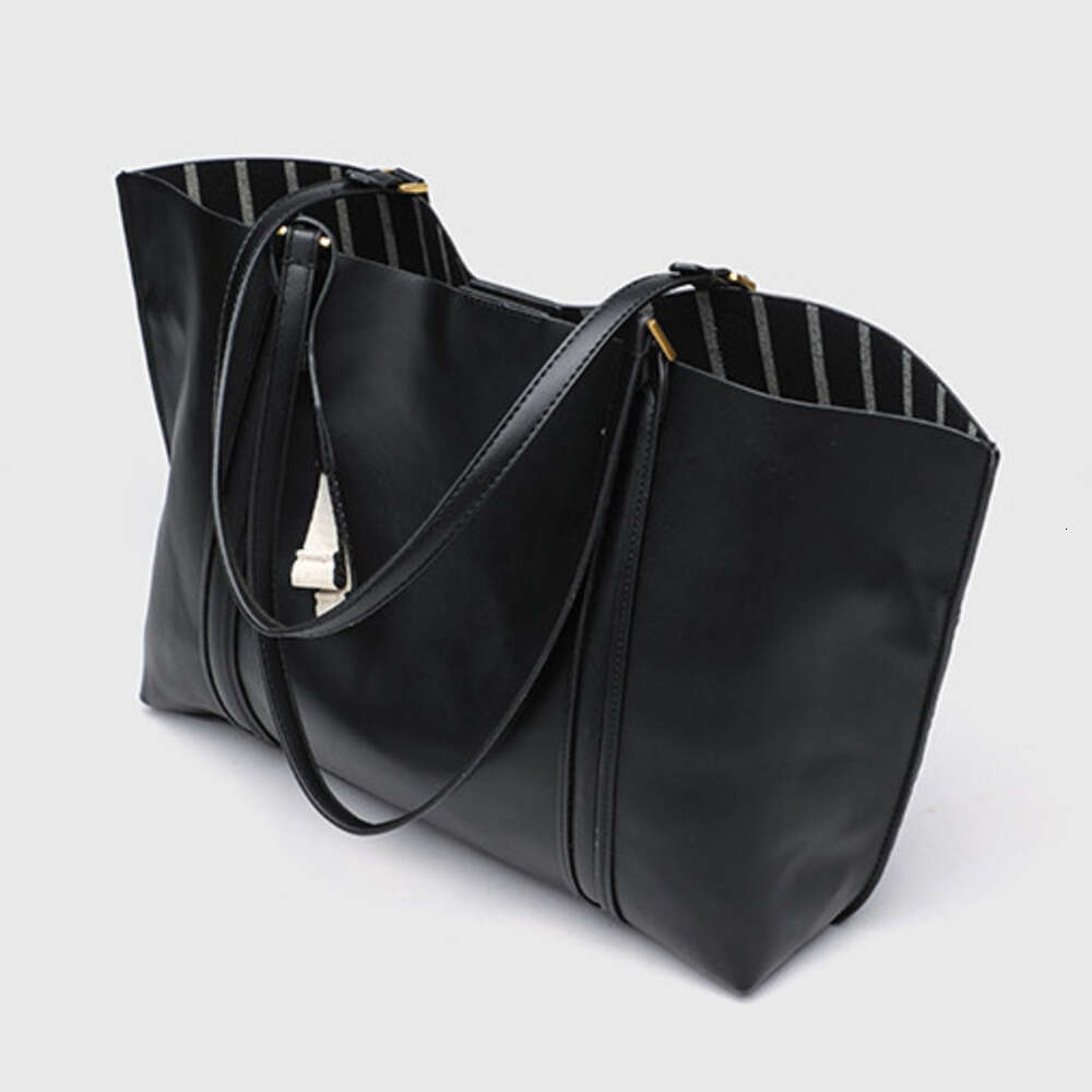 DHEssentials 2025 Summer New Women's European Style Retro Large Tote Bag Casual Handheld Big Capacity Single Shoulder Bag Brown Black