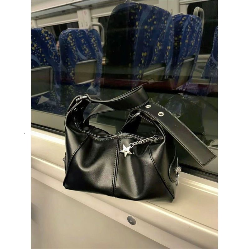 2025 autumn new niche design retro crossbody bag versatile trend fashionable armpit bag patch women's bag designer shoulder bag