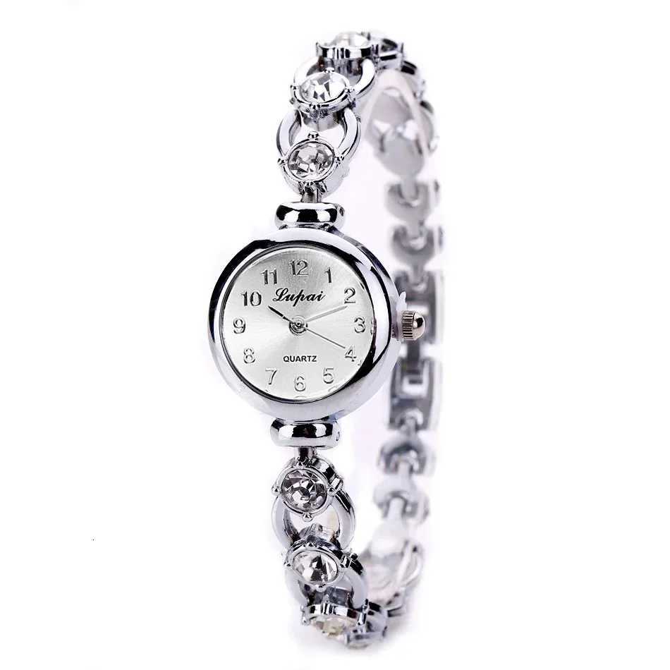 Ladiess Wristwatch Alloy Rhinestone Luxury Watch for Wen Casual Quartz Bracelet Watch Relogio Feminino X250904