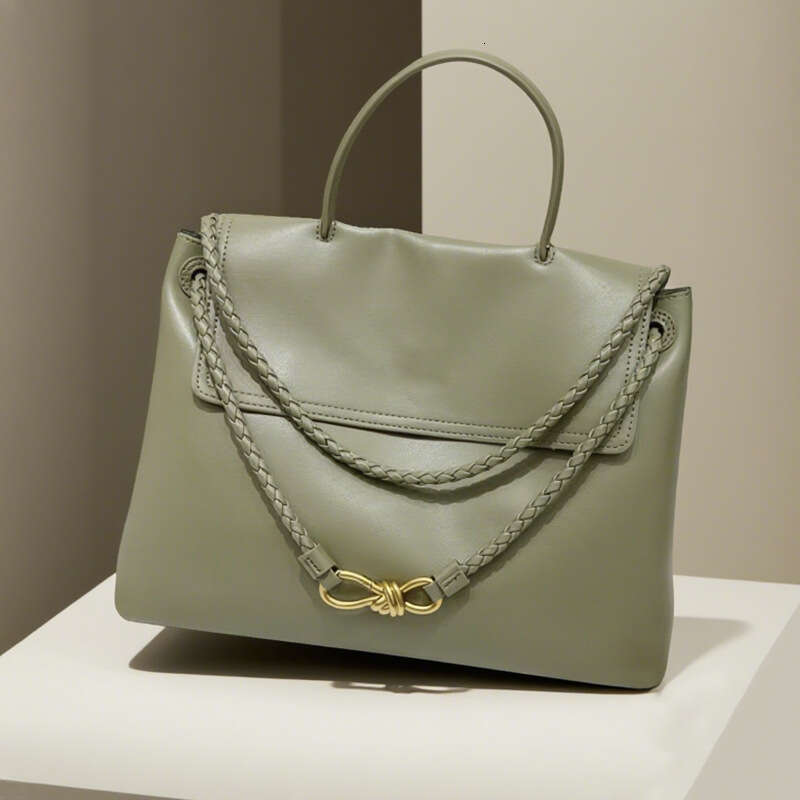 Luxury bag Hot Selling Plain Fashion Light Versatile Bowknot Gold Buckle Single Shoulder Crossbody Handheld Genuine Leather Tote Bag