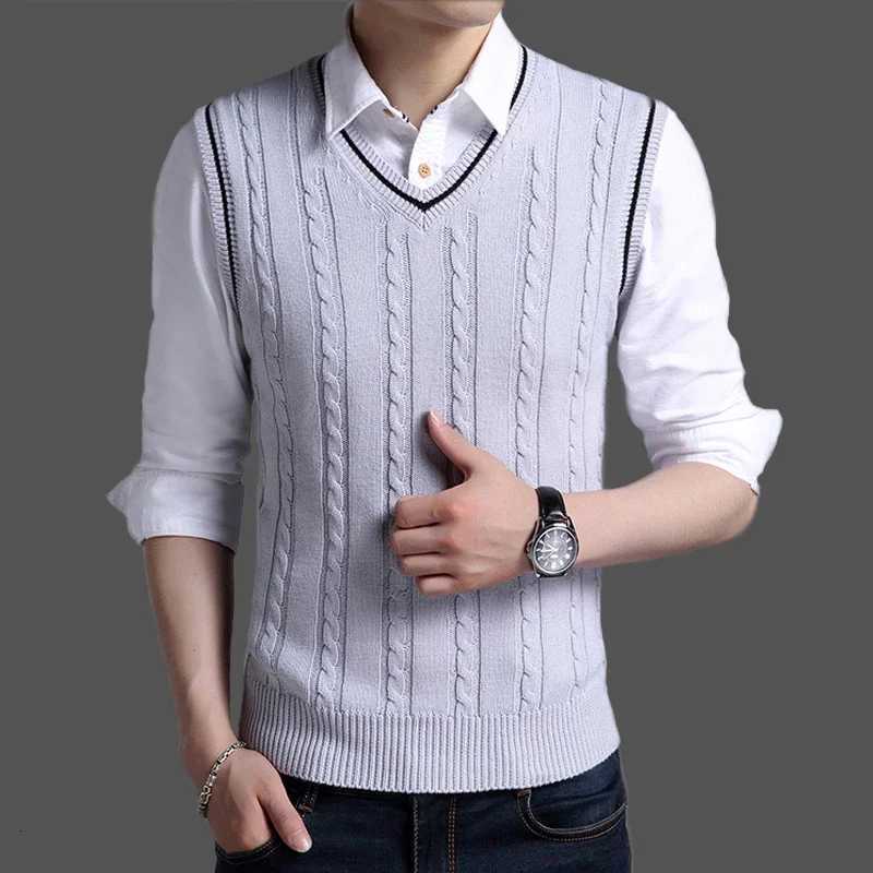 Black V Neck Waistcoat Solid Color Knit Vests for Men Korean Fashion Autumnr and Winter Sweater Man Open Cable Popular ClothesXJ250904