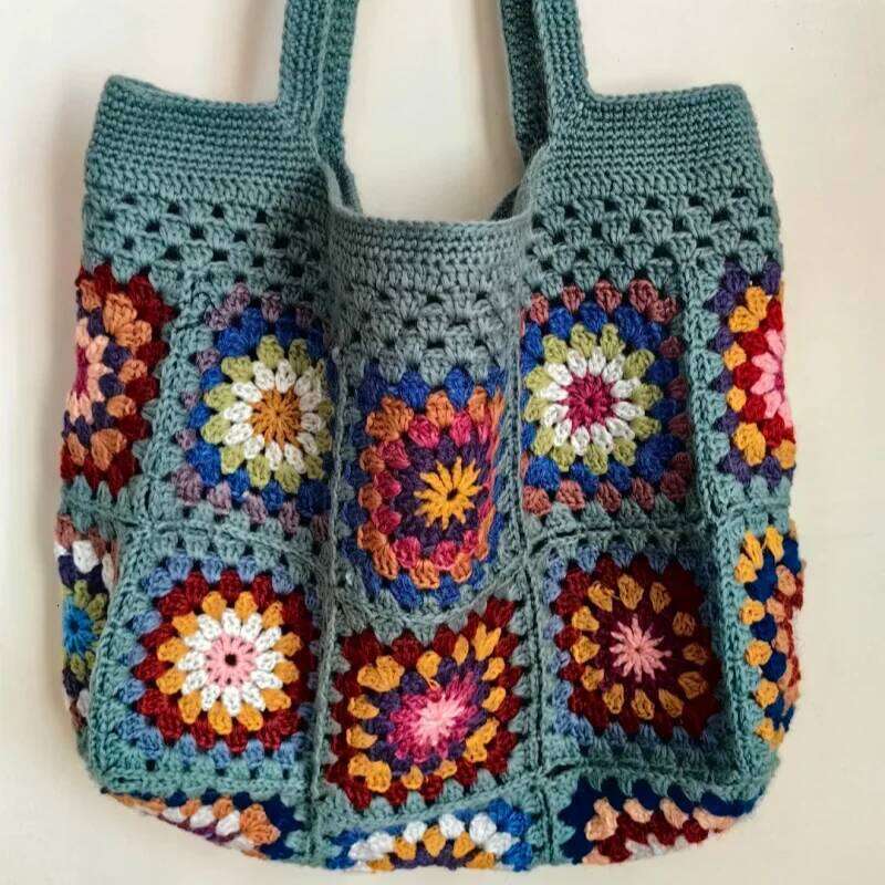 Handwoven flower shoulder with lining, handbag for shopping, women's leisure beach bag, item storage bag