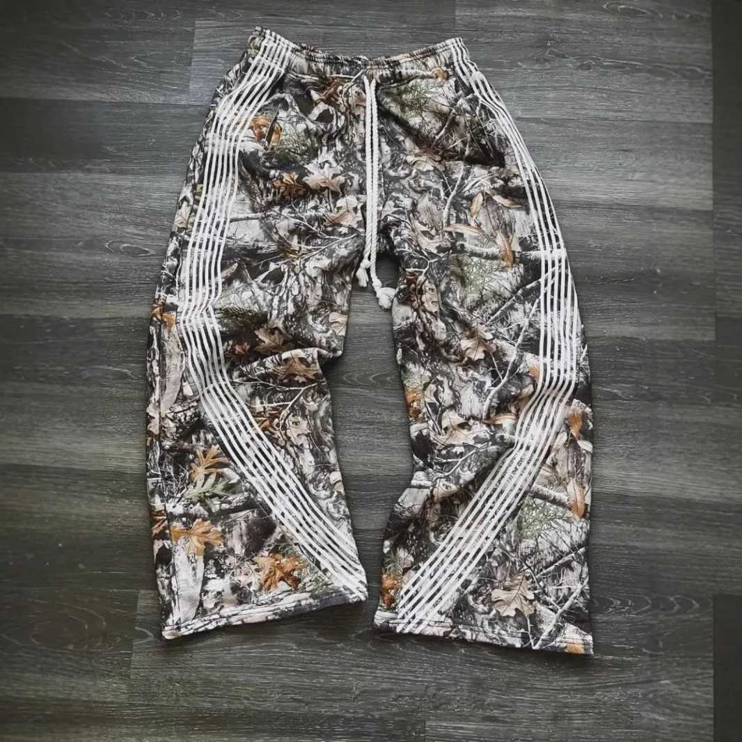 Leaves Print Long Pants Streetwear Hip Hop Unisex Casual Camo Baggy Trousers Sweatpants Men Trousers Y2K Men Women ClothingXJ250904