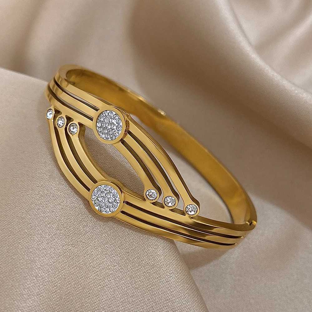 Irregular Geometric Rhinestone Ball Stainless Steel Cuff Bangle Bracelets Fashion Chunky Gold Silver Color Waterproof Jewelry Y250904