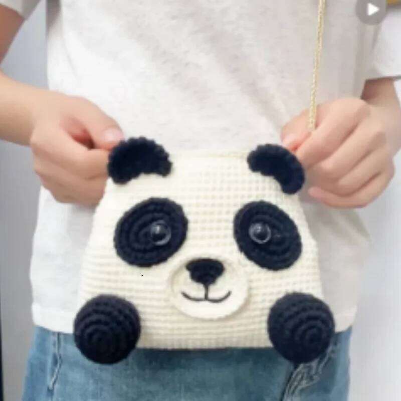 Handmade crochet handbag, rose wrist bag with lining, mobile phone bag, stylish and beautiful, give mom a birthday gift