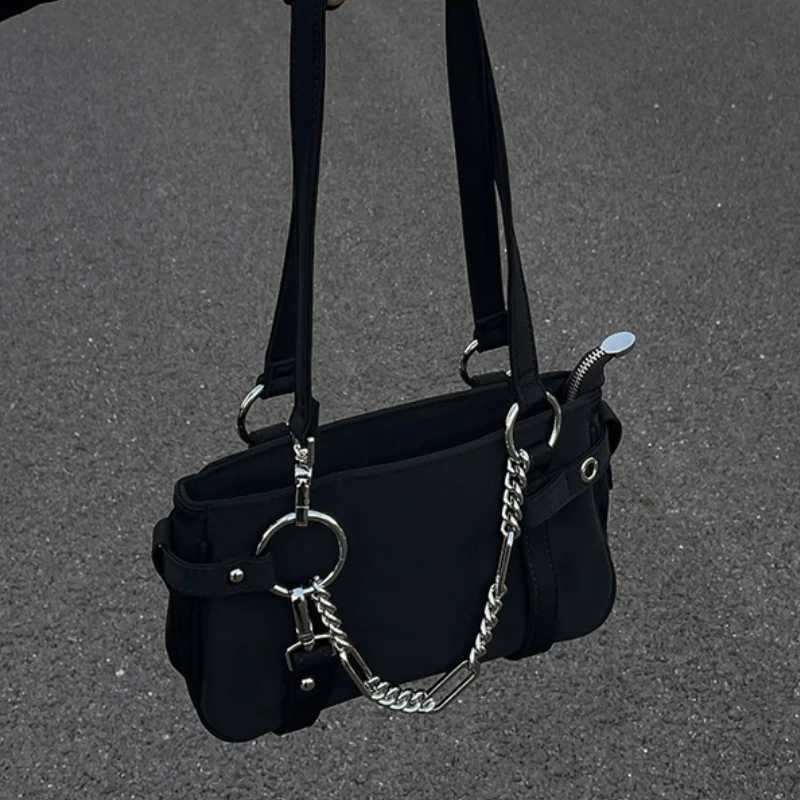 Fashion Design Gothic Chain Ladies Underarm Bag Sweet Cool Y2k Women Square Shoulder Bags Black Pop Female Tote Handbag Purse Z250903