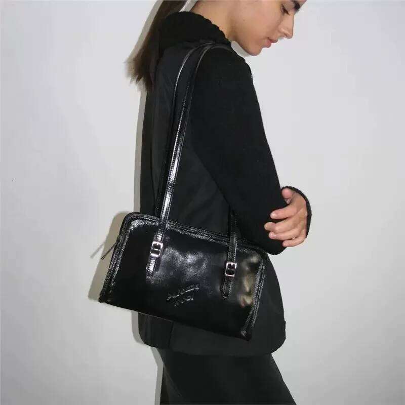 Pa Wl Single Shoulder Tote Bag Made Of Oil Wax Cowhide For Women