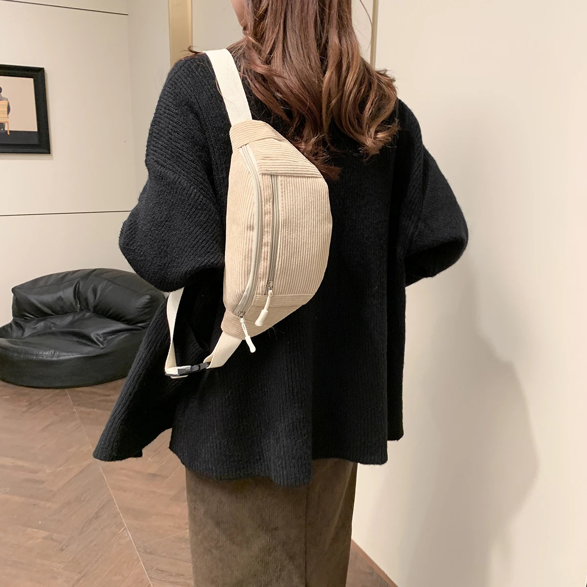 Women Waist Bag Corduroy Student Shoulder Handbag Crossbody Chest Breast Bag Fanny Pack Fashion Phone Female Bum Belt Purse 250903
