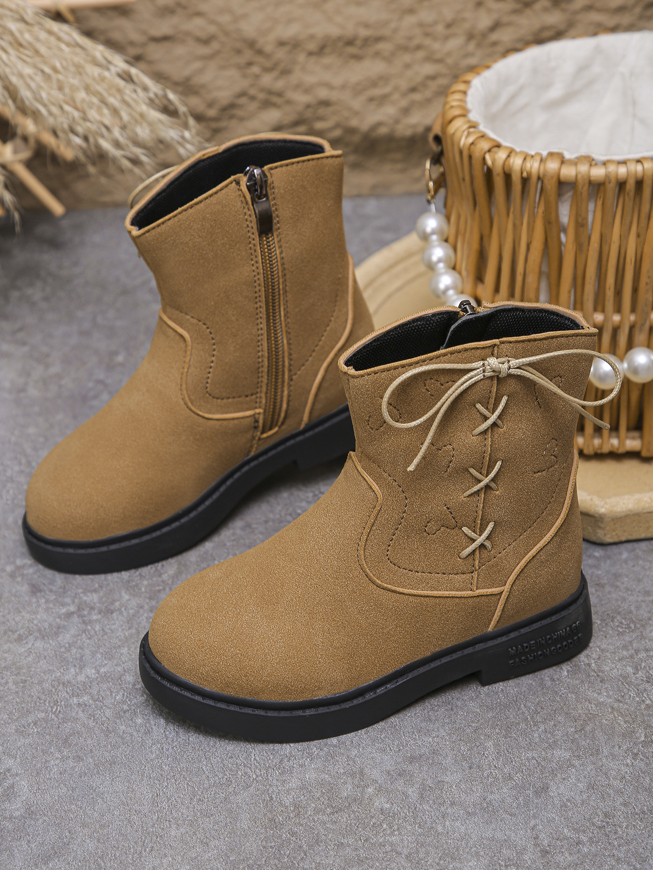 Western cowboy boots - perfect for both autumn and winter, suitable for various casual occasions Martin boots.