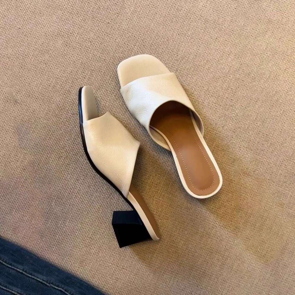 Sheepskin Version Super Soft White-Enhancing Genuine Leather Sandals with Thick High Designer Shoe Heels and Single Strap Slippers