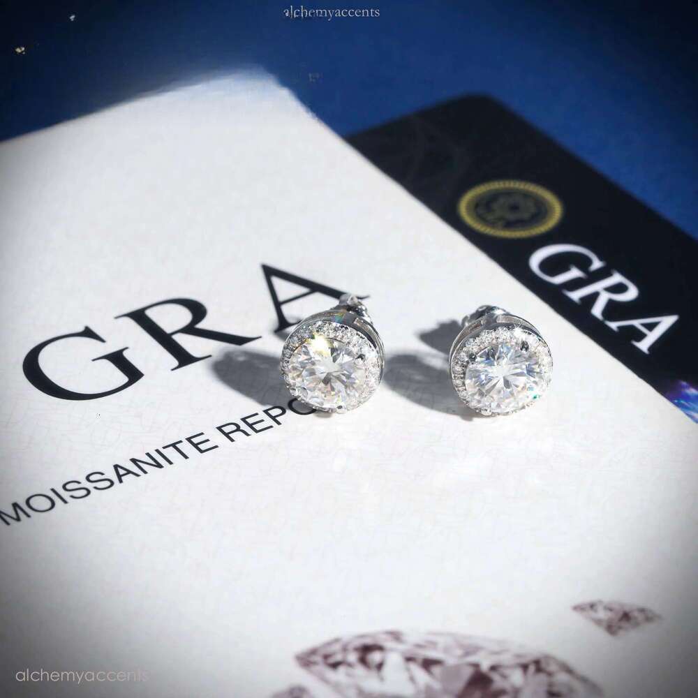 Hot Sale Cluster Stud Earring Fine Jewelry Gold Plated Sterling Sier Iced Out VVS Dia Moissanite Earrings