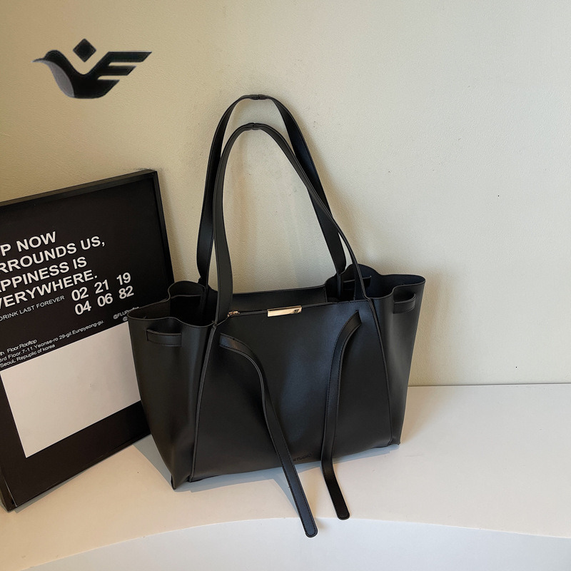 Feiyan Free Shipping New Designer Bag Luxury Shopping Bag 2025 Spring Summer Fashion Commuter Handbag Large Capacity Trendy Retro Niche Shoulder Bag