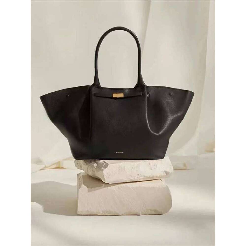 Wing-shaped Handbag Dumpling-shaped Large Capacity Tote Crossbody Commuter Versatile Everyday Bag