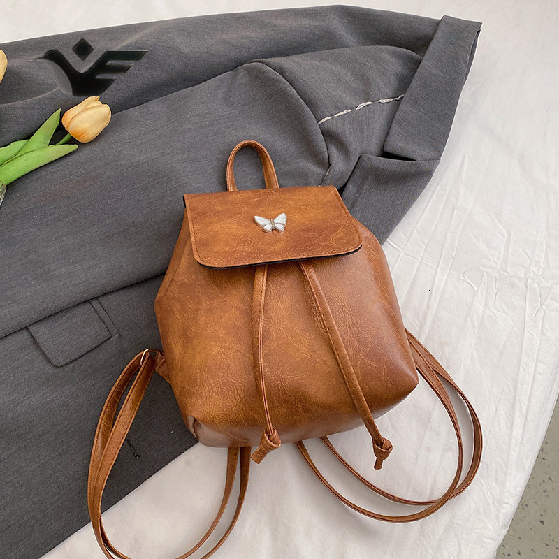 Feiyan Free Shipping New Designer Bag Luxury Shopping Bag Vintage Niche Backpack For Women 2025 New High-end Retro Fashion Backpack Versatile Ins Casu