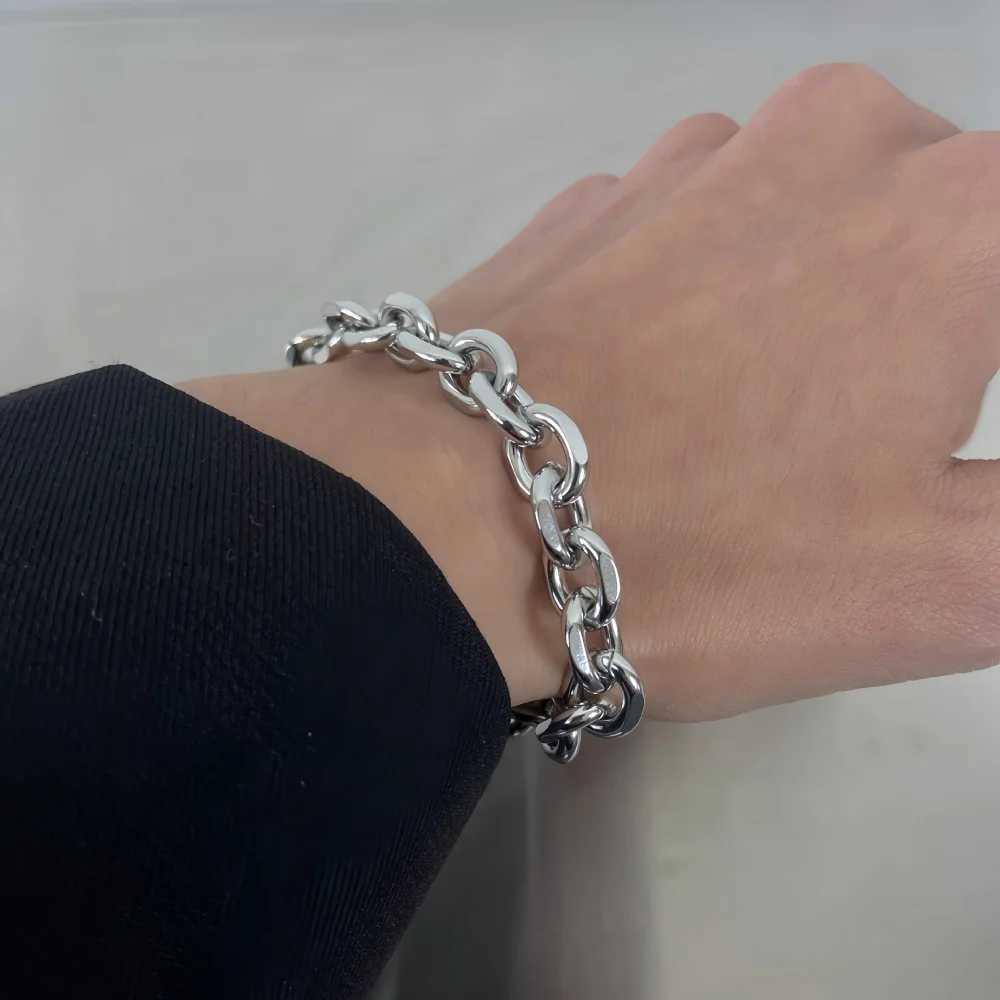 Simple Stainless Steel Men Bracelet INS Silver Color OT Buckle OCircle Chain Bracelet Fashion Wen Jewelry Fashion Accessories Y250904