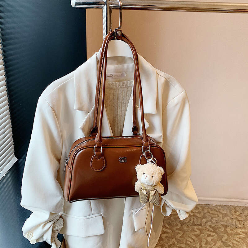 High-End Quilted Pillow Women's 2025 New Summer Simple Shoulder Underarm Bag