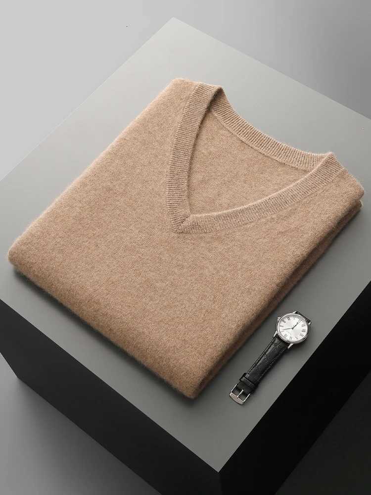 Basic Autumn Winter Sweater Vest 100 Merino Wool Vest Mens Vest Pullover VNeck Warm Sleeveless Commut Versatile Waistcoat TopXJ250904