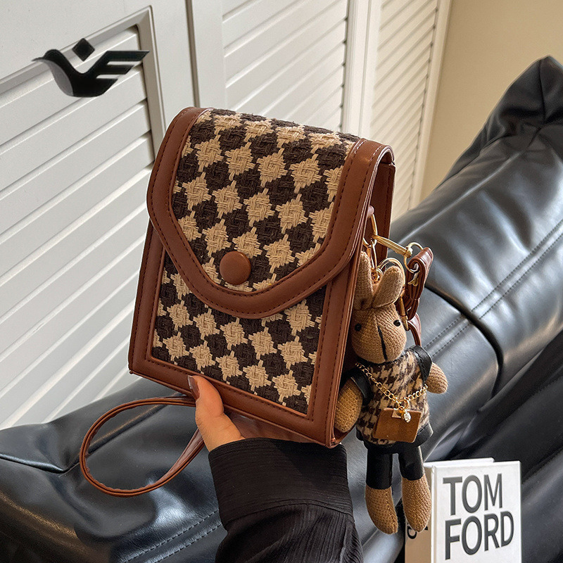 Feiyan Free Shipping New Designer Bag Luxury Shopping Bag Trend Plaid Phone Bag For Women Stylish Crossbody Small Bag Female Ins French Niche Fashion