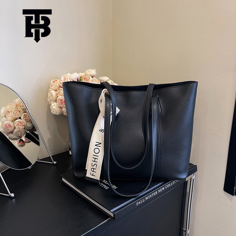 TB BHULAMTE Minimalist Commuter Large Designer s bag Capacity Bag for Women 2025 Spring Summer New Casual Versatile Tote Bag Niche Fashion Shoulder Ba