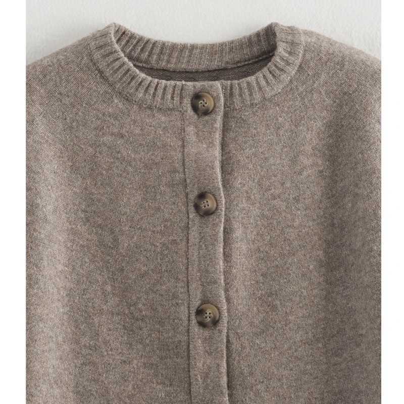 MUJER Cape Cropped Cardigan for Women Knitted Short Sweaters Cardigans Women Fashion Button Knitwear Women Cloak Womens Sweater M250904