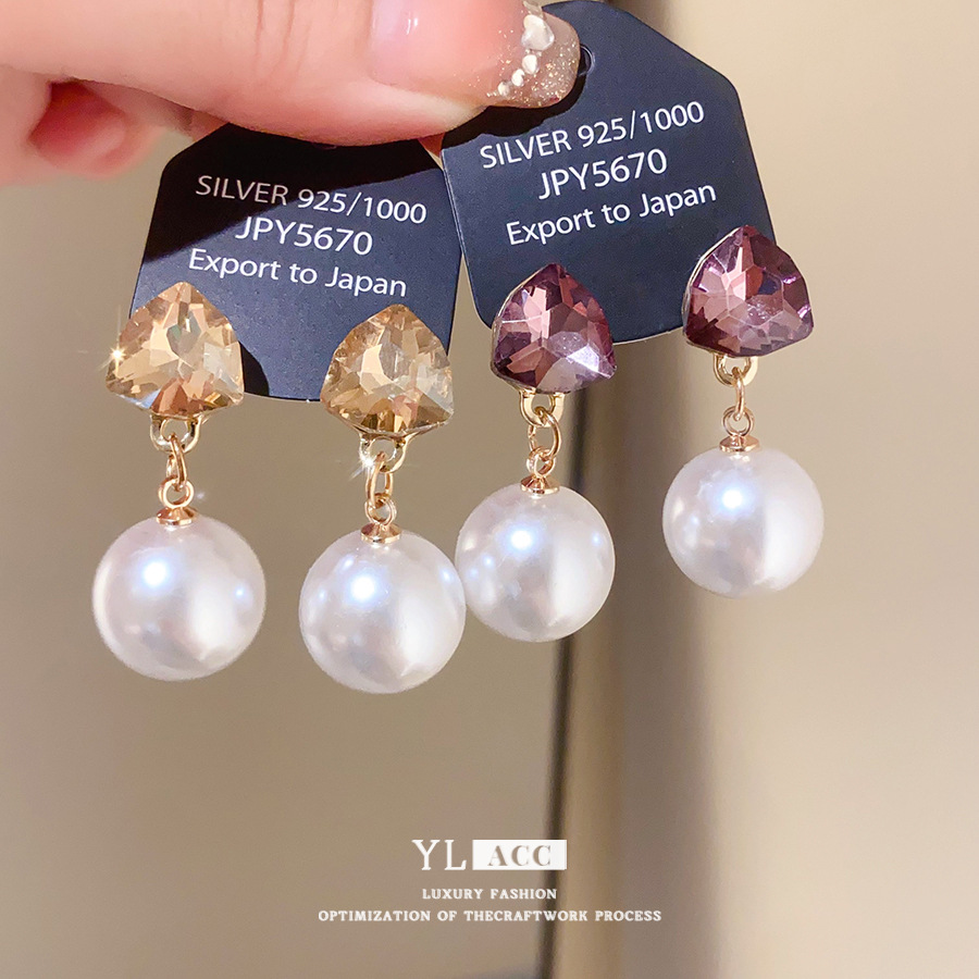 Gold Tone Crystal & Pearl Drop Earrings Elegant Luxury Style Daily & Party Wear Gift For Her Fine Jewelry