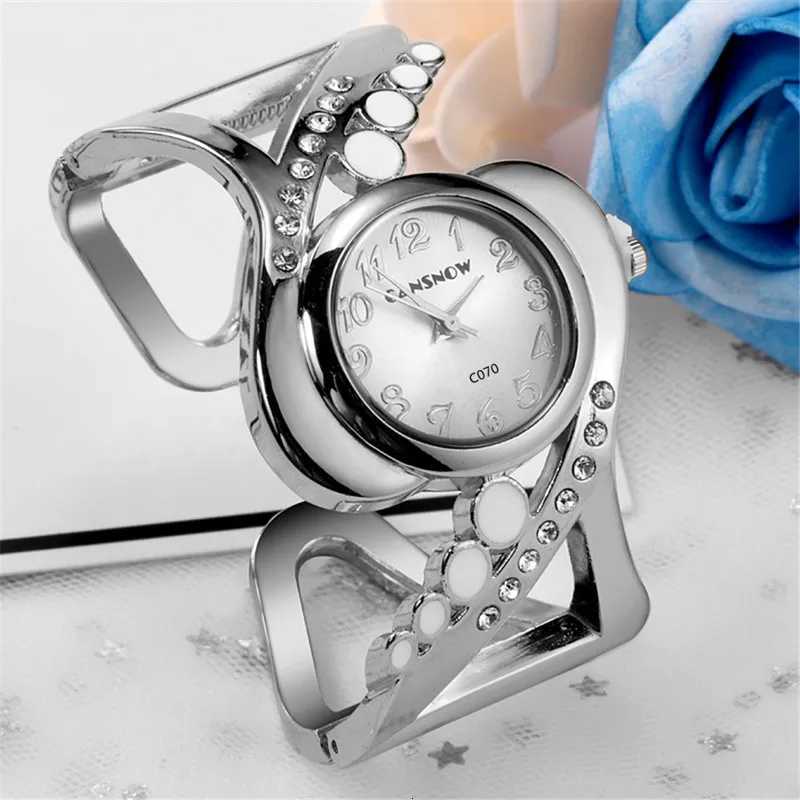 New Design Wen Bangle Wristwatch Quartz Crystal Luxury Relojes Rhinestone Fashion Fem Watches Hot S Eleagnt Mujer Watch X250904