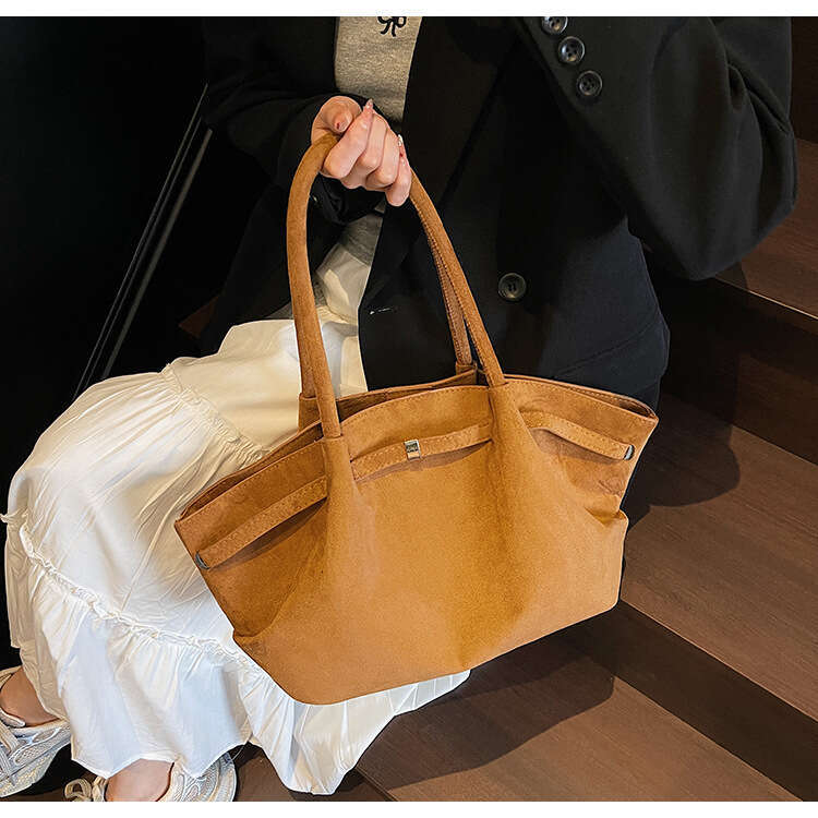 DHEssentials 2025 Large Tote, PU Women's Shoulder Bag, Magnetic Closure & Striped Design