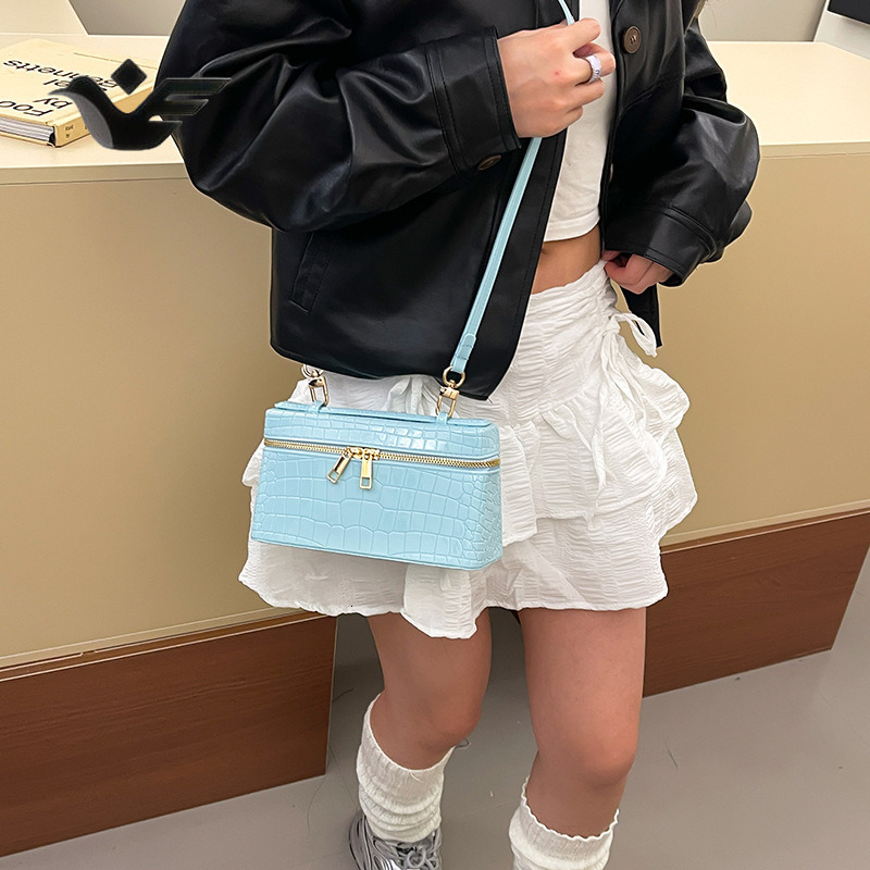 Feiyan Free Shipping New Designer Bag Luxury Shopping Bag High-end Handbag For Women Crocodile Pattern Box Bag Fashion Versatile Commuter Small