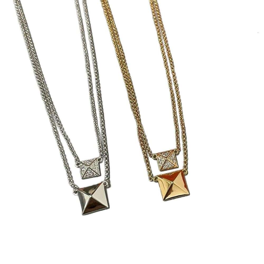DHcollections V-Gold Square Polished Rivet 3D Necklace with Diamond-Inlaid Pendant, Minimalist Geometric Double-Layer OT Clasp Collarbone Chain,pring