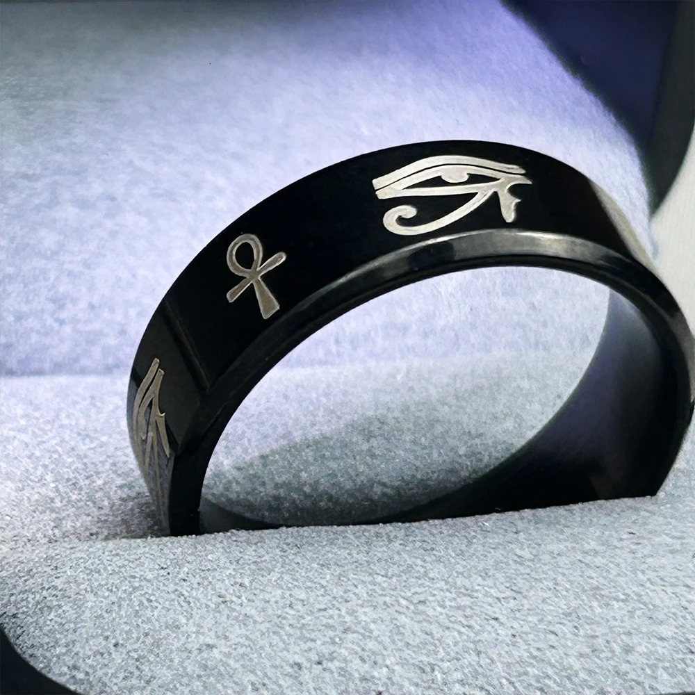 Steel Christian Cross Bible Egyptian Eye Horus Ring for Men and Women Prayer Amulet Jewelry Gift 250903