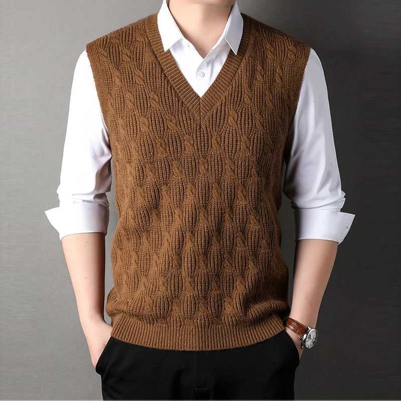 Autumn Winter Men Vintage Business Casual All Match Thick Knitted Sweater Vest Solid V Neck Sleeveless Loose Pullover WaistcoatsXJ250904