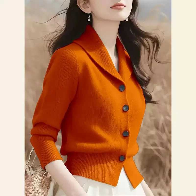 2025 New Spring Autumn Turndown Collar High End Women Knitt Cardigan Sweater Fashion Korean Version Female Knitwear Tops M250904