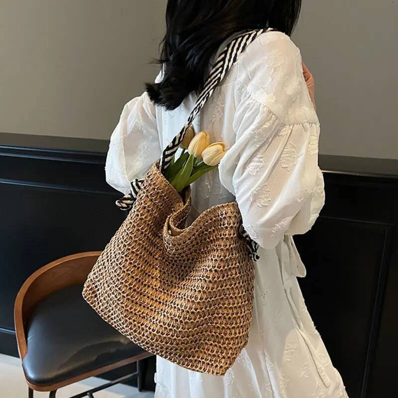 Straw Woven Beach for Women Fashion Large Capacity Travel Vacation Women's Shoulder Bag Summer New Casual Female Handbags