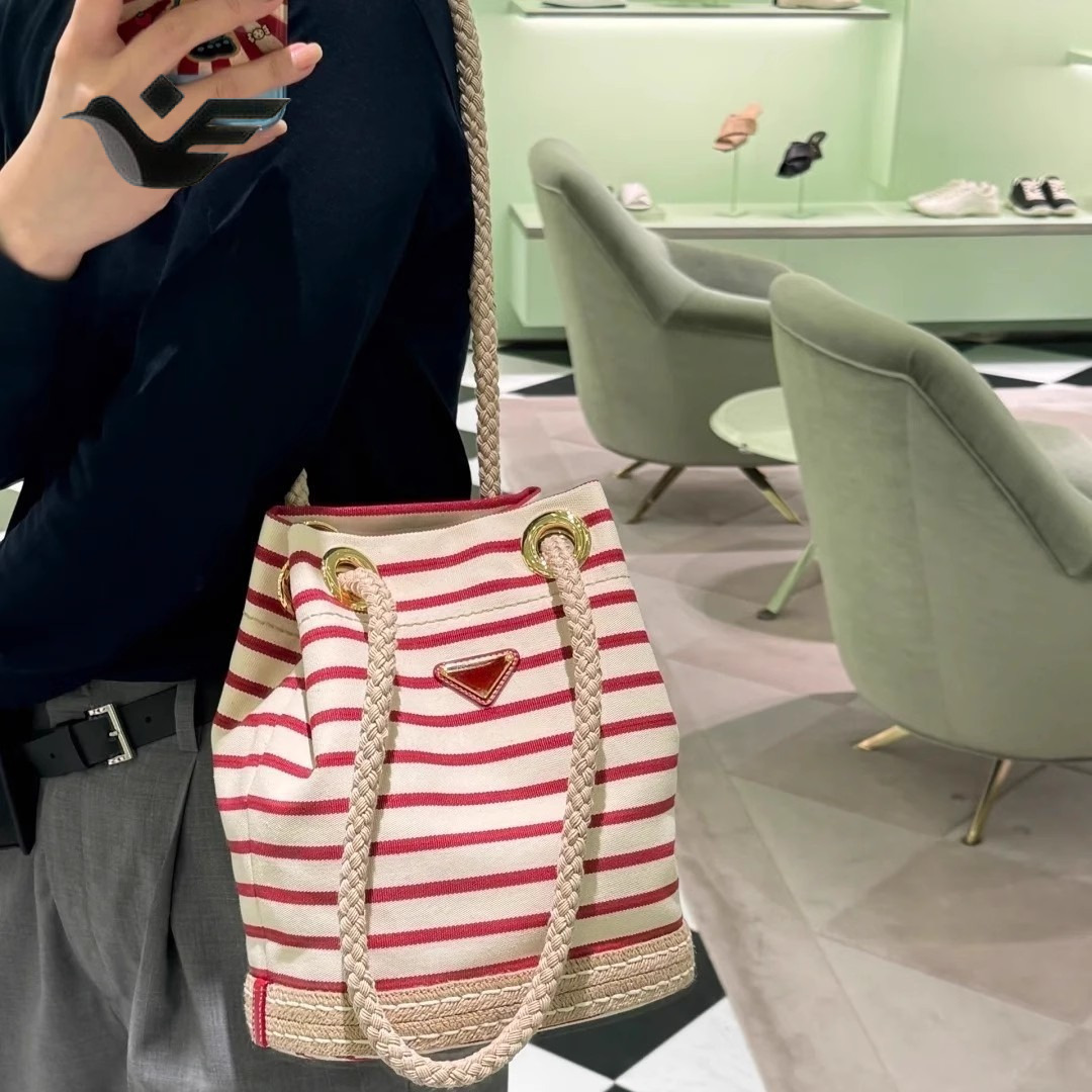 Feiyan Free Shipping New Designer Bag Luxury Shopping Bag Trendy Striped Drawstring Bucket Bag Large Capacity Commuter Women's Shoulder Underarm 