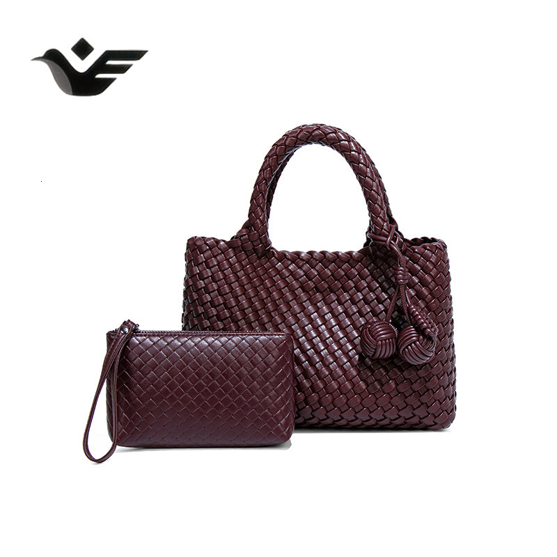 Feiyan Free Shipping New Designer Bag Luxury Shopping Bag Niche Woven Handbag For Women Leather Casual Shoulder Bag Versatile Handheld Small Tote Bag