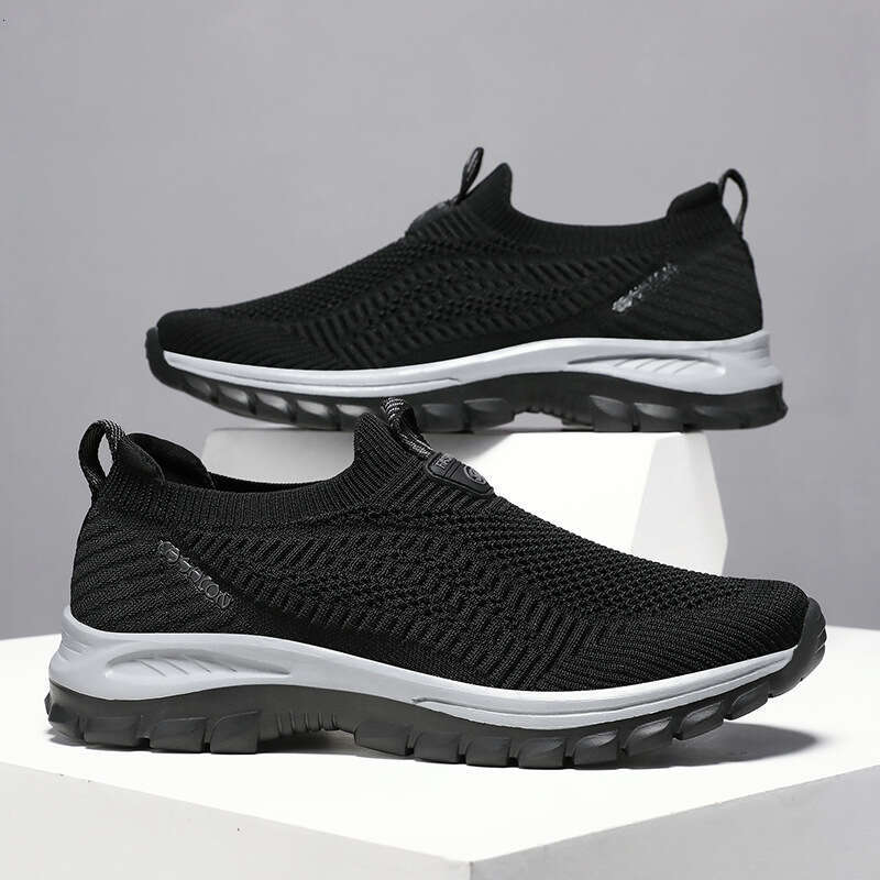 Men's Autumn Breathable Outdoor Sports Casual Bottom Soft Surface Anti Slip Lightweight Walking Shoes