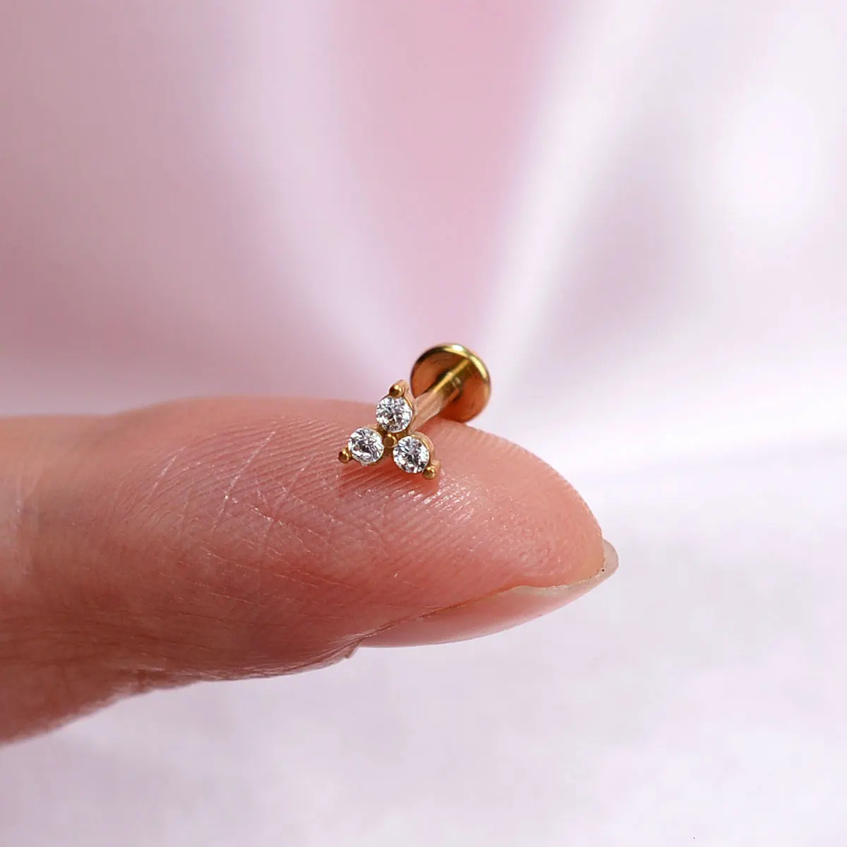1PC Steel Tiny Zircon Crystal Tragus Helix Piercing Labret Lip Studs Nose Ring Internally Thread Cute Body Jewelry 250903 - view 4