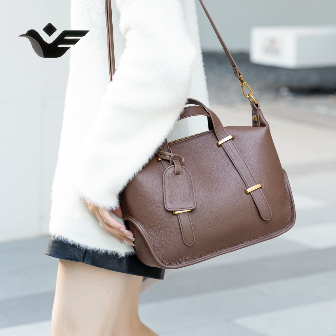 Feiyan Free Shipping New Designer Bag Luxury Shopping Bag Genuine Leather Women's Handbag Versatile Shoulder Crossbody Bag Light Luxury Large Cap