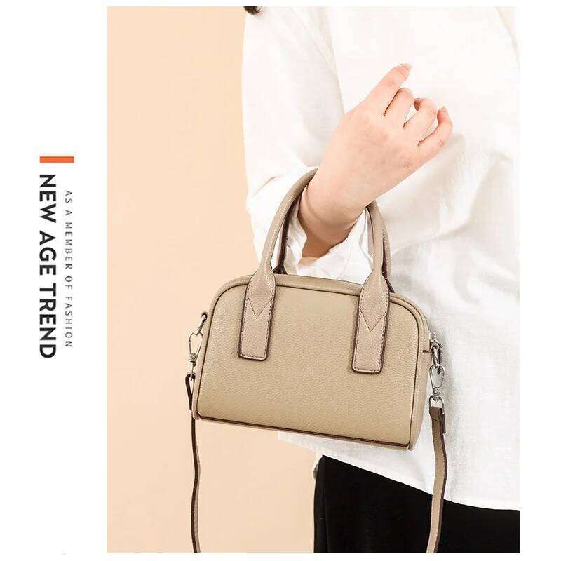 2025 Retro genuine leather Crossbody Bag Women's High quality pillow Boston versatile commuting shoulder bag for womenluxury bag tote bag