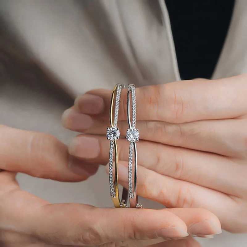 Ladies Inlaid Circular Zircon Cross Design Line Bracelet Luxurious Jewelry and Headwear for European and American Banquets W250904