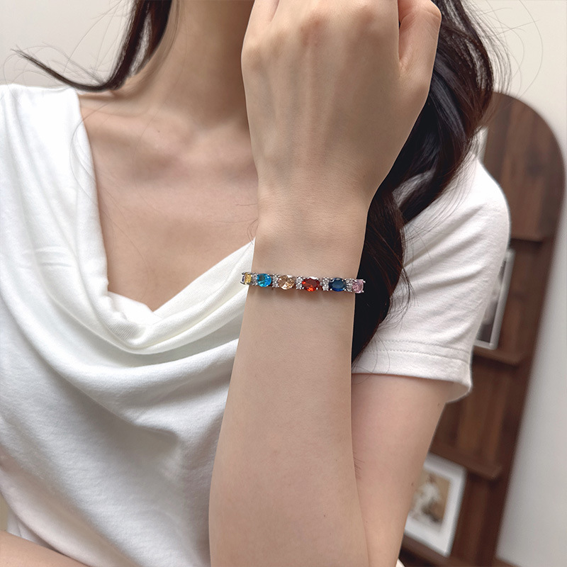 Fashionable Clear Zirconium Charms Necklace Accessory Featuring Modern Geometry Design